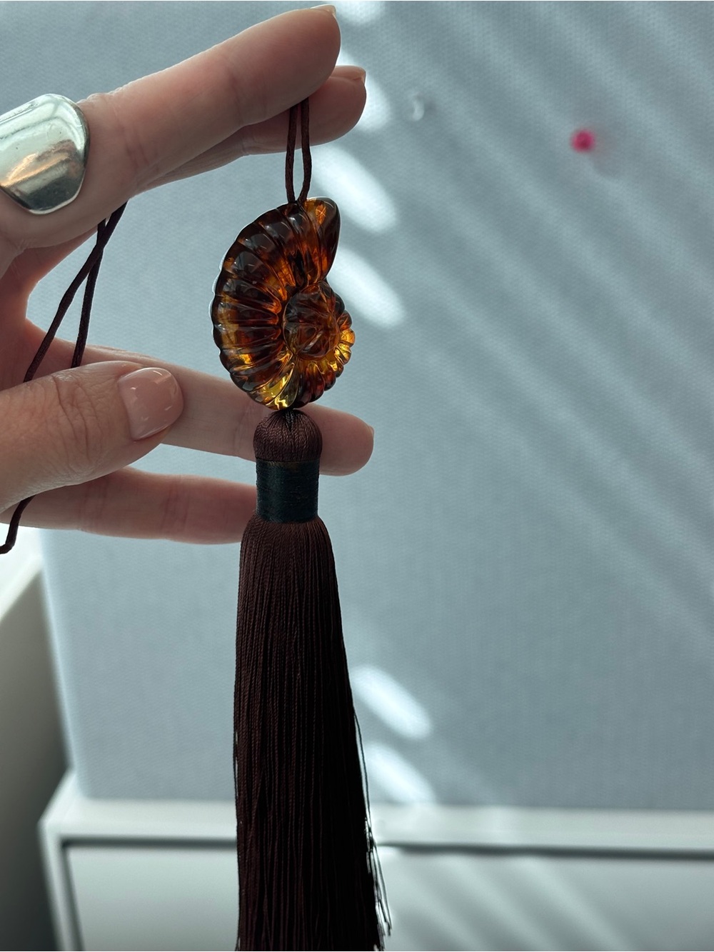 ammonites shell Tassel brown chocolate Necklace - Picture 8 of 11